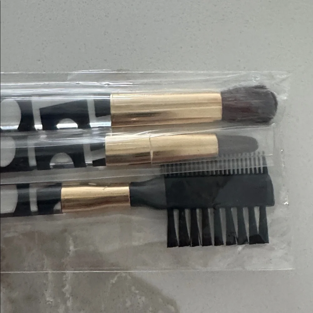 🌸5/$25🌸 Estée Lauder makeup brush set